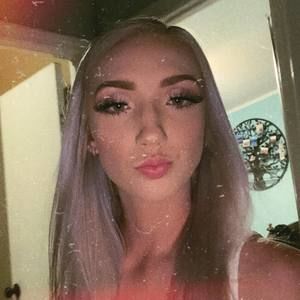 Meet your Posher, Paige